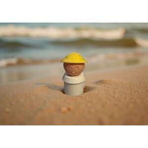 Vintage Toddler Tupperware 1985 Tupper Canoe White Shirt Figure Yellow Hat FP